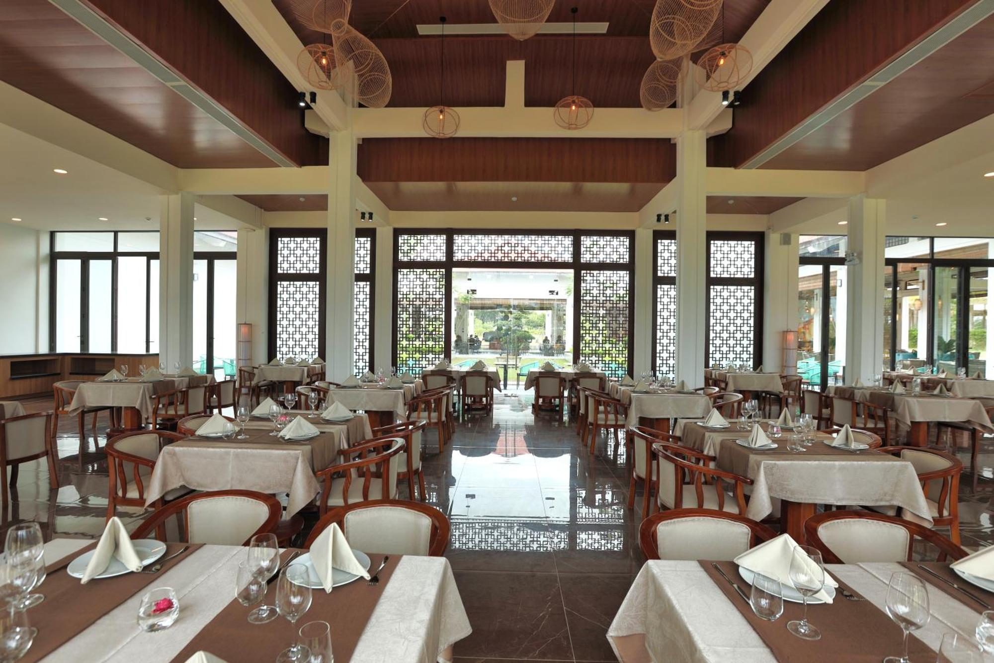 Sbh Gloria Hue Hotel Bagian luar foto