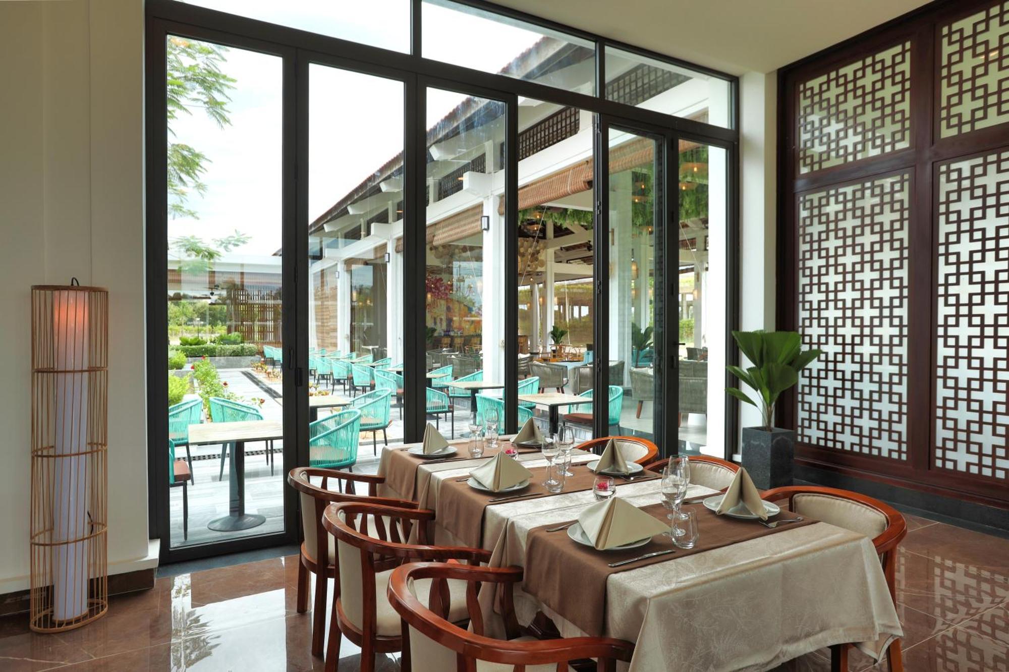 Sbh Gloria Hue Hotel Bagian luar foto